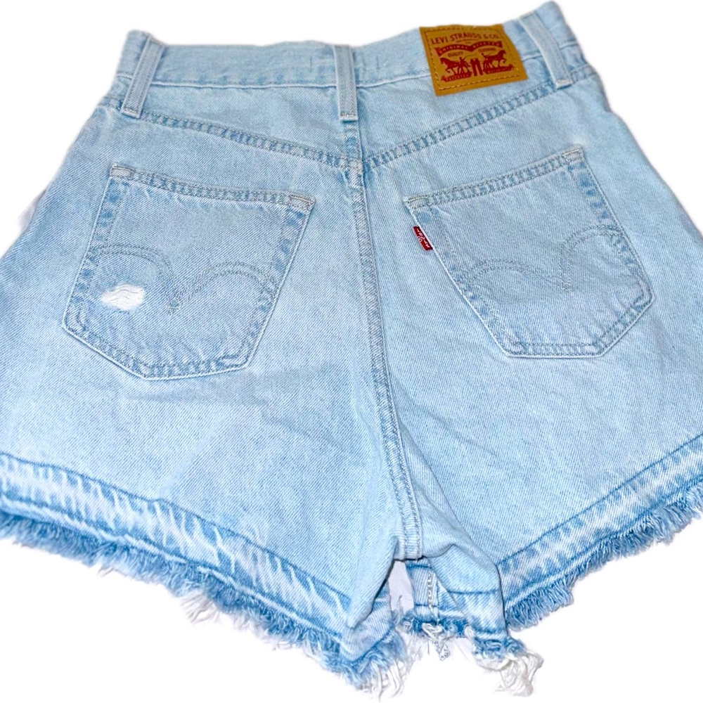 Levi’s high waisted mom shorts
